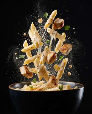 Pâtes crémeuses au poulet et parmesan — La base